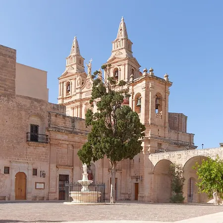 Апартаменты Pool & Sea Merill *