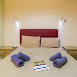 Pool & Sea Merill Apartment Mellieha