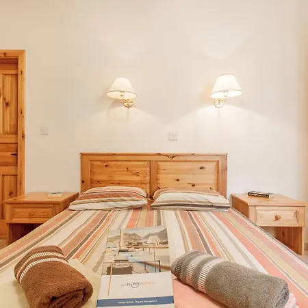 Apartamento Pool & Sea Merill *