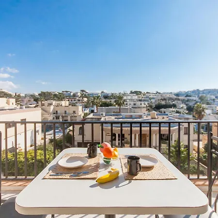 Pool & Sea Merill メーリッハ