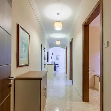 Apartamento Pool & Sea Merill