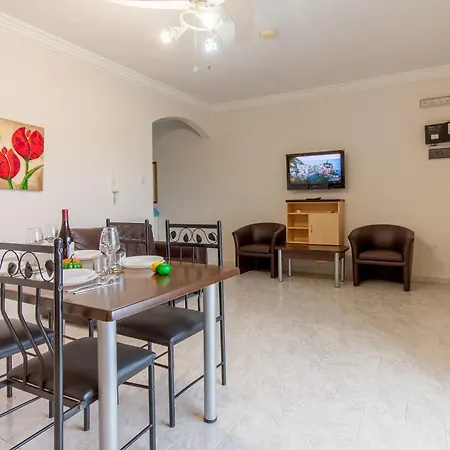 Apartment Pool & Sea Merill Mellieha