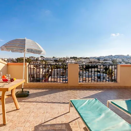 Apartmán Pool & Sea Merill