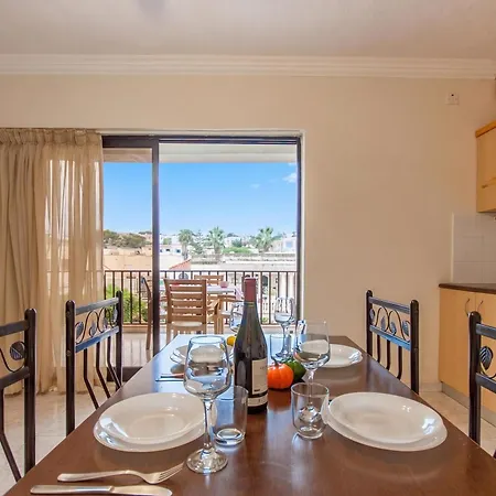 Apartman Pool & Sea Merill