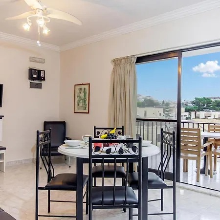 Apartman Pool & Sea Merill *